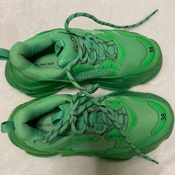 Balenciaga Neon Green Mesh and Leather Triple S Sneakers Size: EU 38-US 8 - Picture 9 of 16